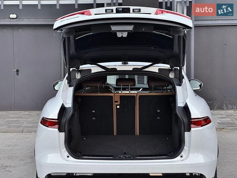 Позашляховик / Кросовер Jaguar F-Pace 2021 в Києві фото 42 Позашляховик / Кросовер Jaguar F-Pace 2021 в Києві