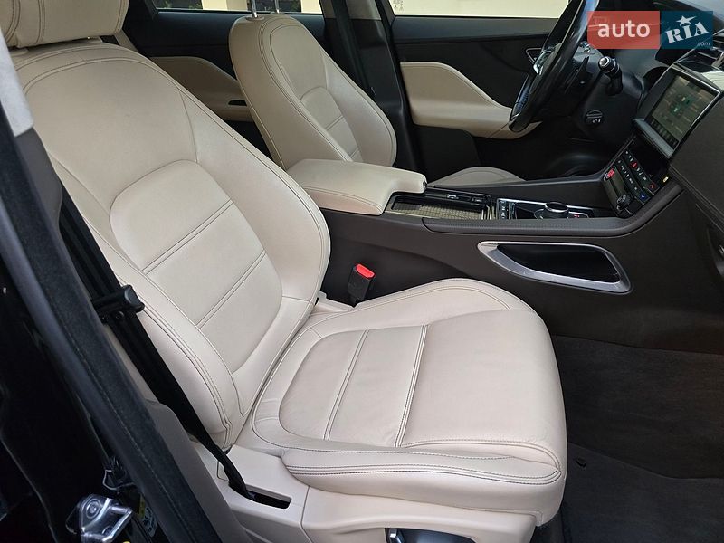 Внедорожник / Кроссовер Jaguar F-Pace 2020 в Ивано-Франковске