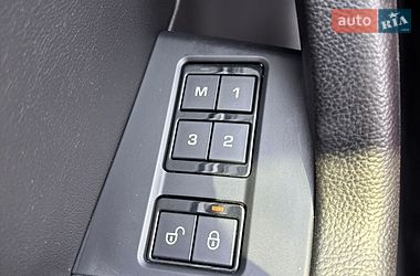Позашляховик / Кросовер Jaguar F-Pace 2018 в Києві фото 39 Позашляховик / Кросовер Jaguar F-Pace 2018 в Києві