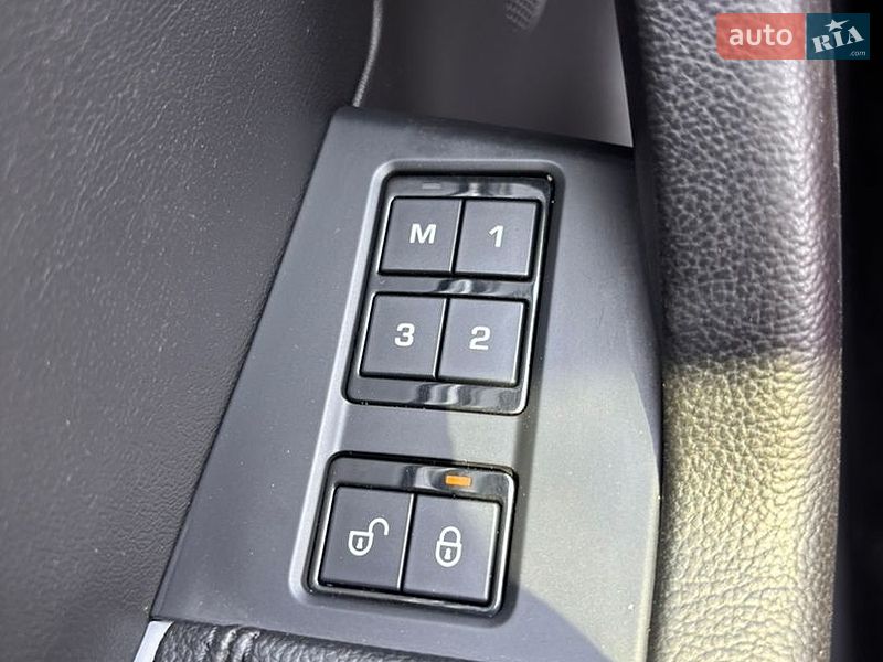 Позашляховик / Кросовер Jaguar F-Pace 2018 в Києві фото 39 Позашляховик / Кросовер Jaguar F-Pace 2018 в Києві