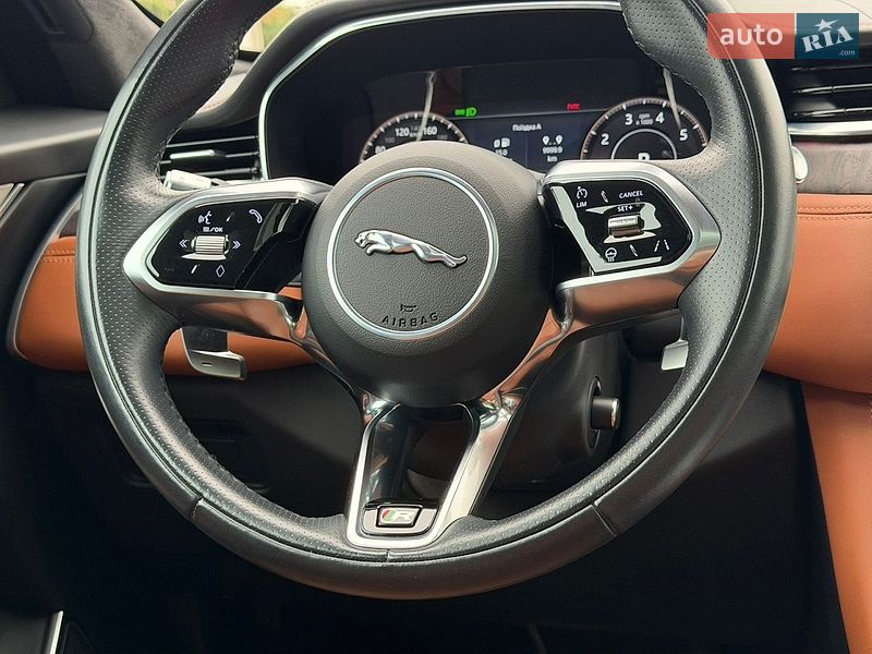 Позашляховик / Кросовер Jaguar F-Pace 2021 в Одесі