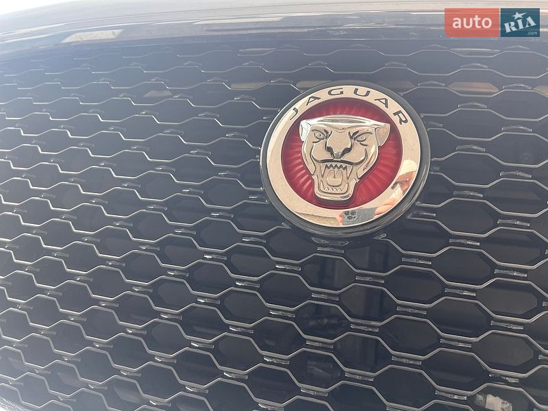 Позашляховик / Кросовер Jaguar F-Pace 2019 в Тернополі