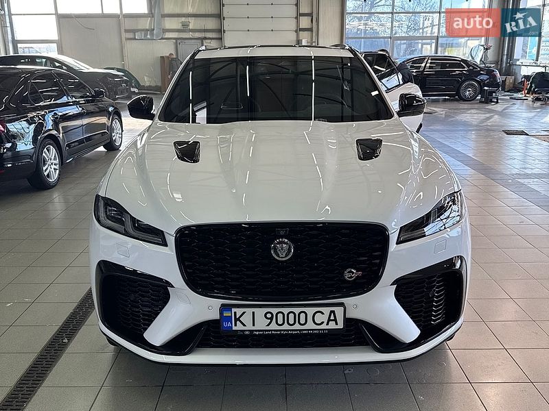 Внедорожник / Кроссовер Jaguar F-Pace 2023 в Киеве