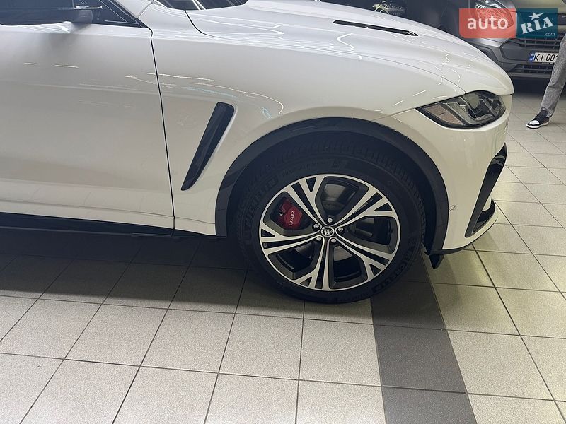 Внедорожник / Кроссовер Jaguar F-Pace 2023 в Киеве