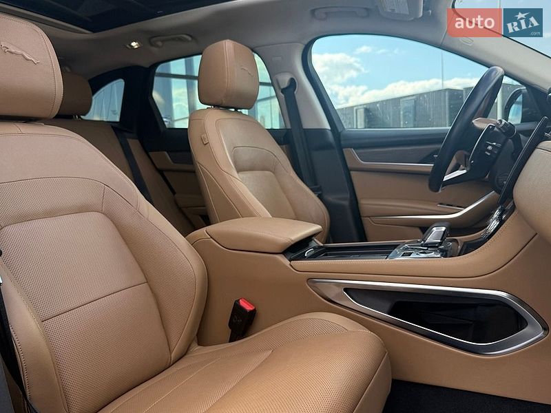 Позашляховик / Кросовер Jaguar F-Pace 2021 в Львові
