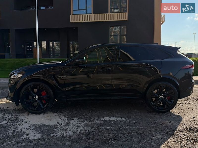 Внедорожник / Кроссовер Jaguar F-Pace 2024 в Киеве