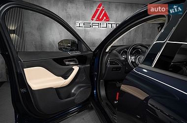 Позашляховик / Кросовер Jaguar F-Pace 2018 в Одесі фото 19 Позашляховик / Кросовер Jaguar F-Pace 2018 в Одесі