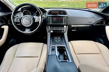 Внедорожник / Кроссовер Jaguar F-Pace 2017 в Днепре