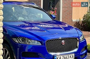 Позашляховик / Кросовер Jaguar F-Pace 2017 в Києві