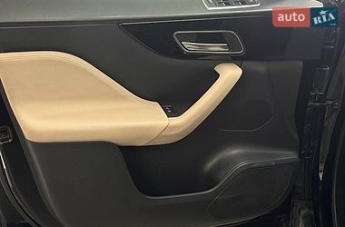 Внедорожник / Кроссовер Jaguar F-Pace 2016 в Киеве