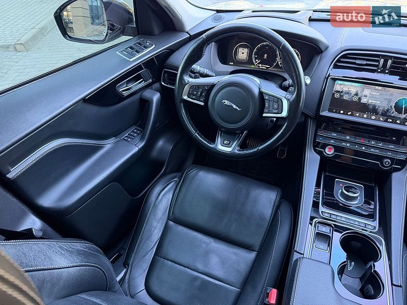 Позашляховик / Кросовер Jaguar F-Pace 2016 в Одесі фото 13 Позашляховик / Кросовер Jaguar F-Pace 2016 в Одесі