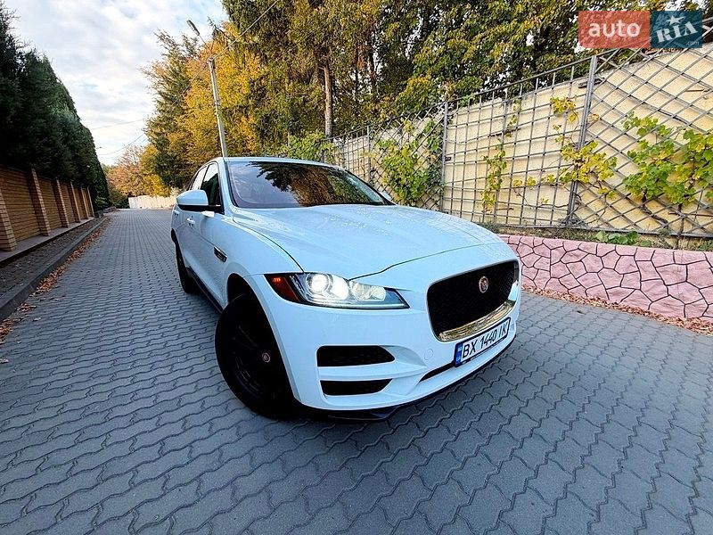 Внедорожник / Кроссовер Jaguar F-Pace 2017 в Хмельницком