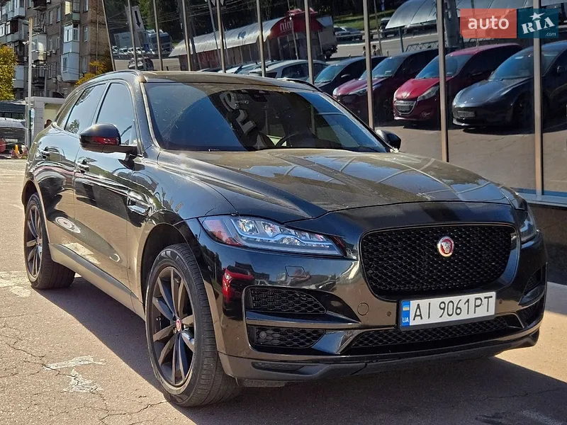 Jaguar F-Pace 2016