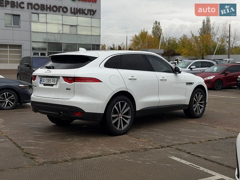 Внедорожник / Кроссовер Jaguar F-Pace 2016 в Киеве фото 7 Внедорожник / Кроссовер Jaguar F-Pace 2016 в Киеве