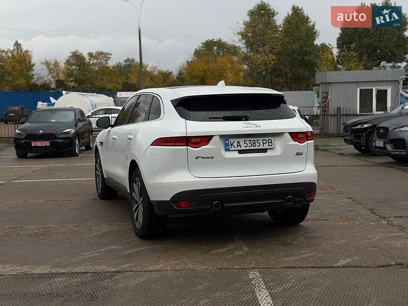 Внедорожник / Кроссовер Jaguar F-Pace 2016 в Киеве фото 6 Внедорожник / Кроссовер Jaguar F-Pace 2016 в Киеве