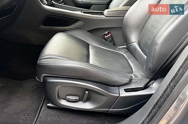 Позашляховик / Кросовер Jaguar F-Pace 2016 в Києві фото 14 Позашляховик / Кросовер Jaguar F-Pace 2016 в Києві