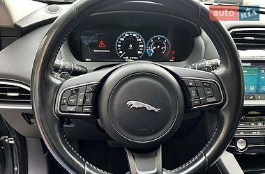 Позашляховик / Кросовер Jaguar F-Pace 2016 в Києві фото 15 Позашляховик / Кросовер Jaguar F-Pace 2016 в Києві