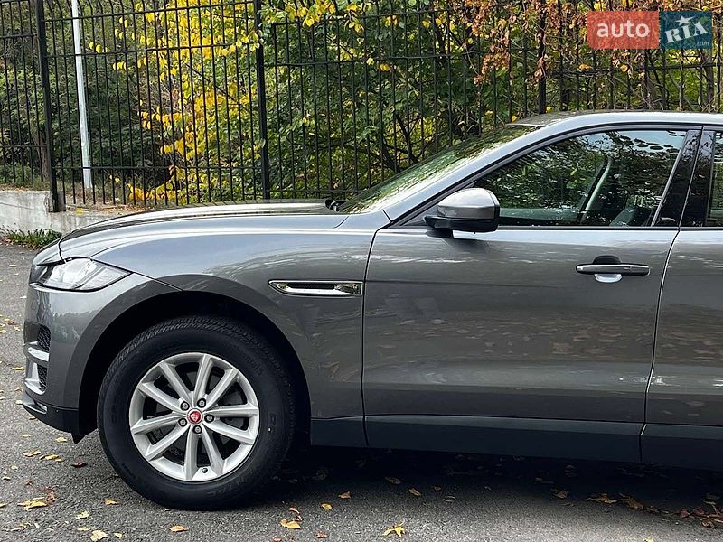 Позашляховик / Кросовер Jaguar F-Pace 2016 в Києві фото 8 Позашляховик / Кросовер Jaguar F-Pace 2016 в Києві
