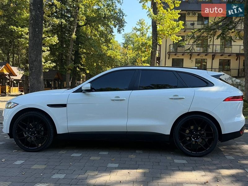 Внедорожник / Кроссовер Jaguar F-Pace 2017 в Трускавце