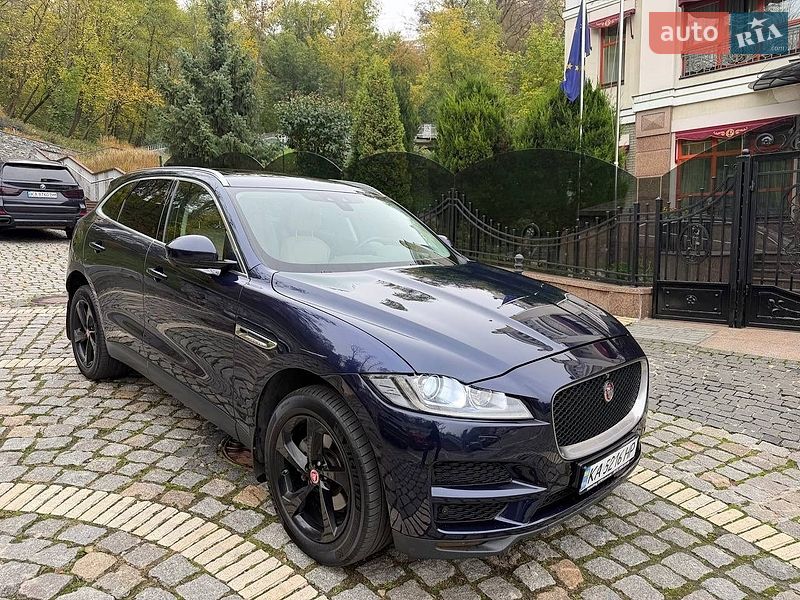 Jaguar F-Pace 2016