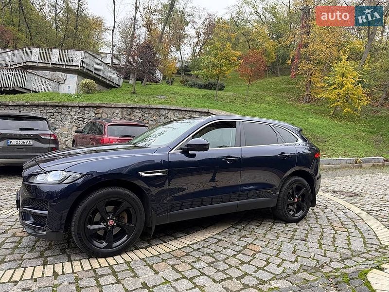 Внедорожник / Кроссовер Jaguar F-Pace 2016 в Киеве