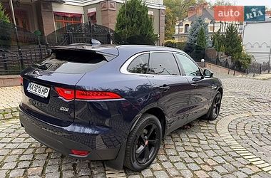 Внедорожник / Кроссовер Jaguar F-Pace 2016 в Киеве
