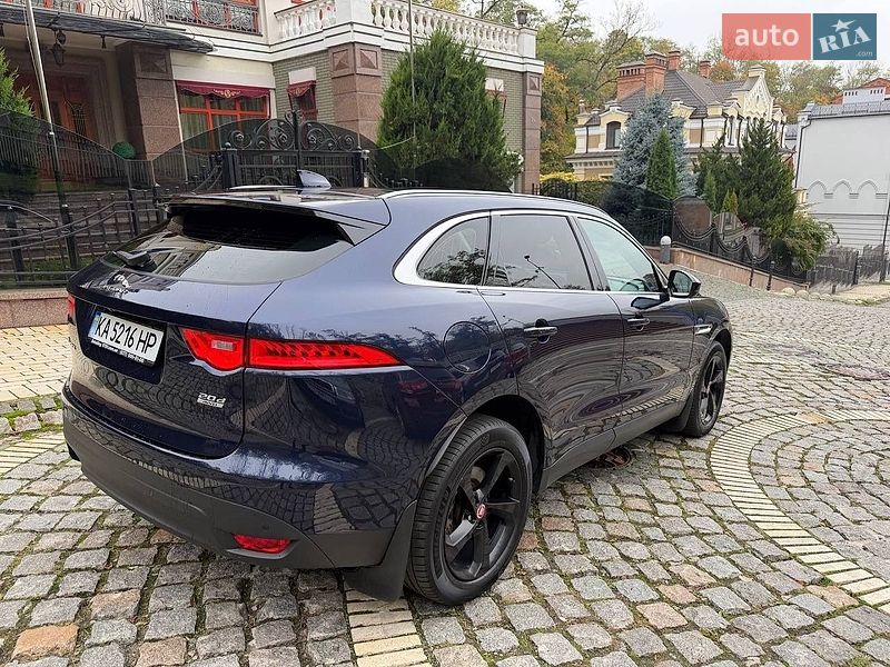 Внедорожник / Кроссовер Jaguar F-Pace 2016 в Киеве