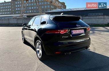 Внедорожник / Кроссовер Jaguar F-Pace 2016 в Киеве