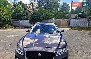 Внедорожник / Кроссовер Jaguar F-Pace 2016 в Киеве