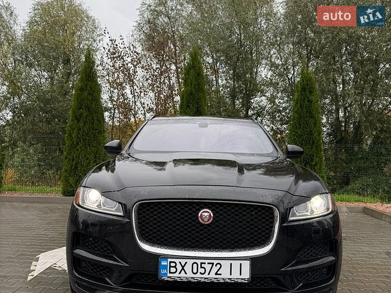 Внедорожник / Кроссовер Jaguar F-Pace 2016 в Хмельницком