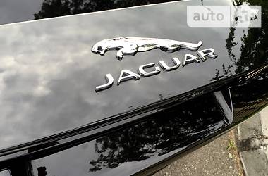 Купе Jaguar F-Type 2014 в Киеве