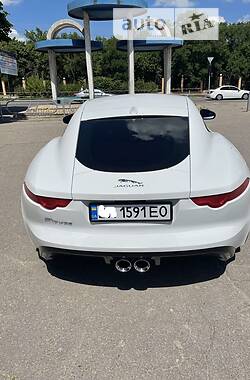 Купе Jaguar F-Type 2016 в 
