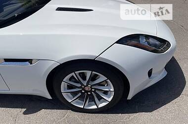 Купе Jaguar F-Type 2016 в 