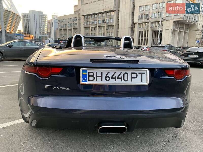 Кабриолет Jaguar F-Type 2017 в Львове