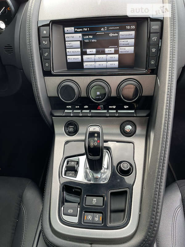 Купе Jaguar F-Type 2015 в Киеве