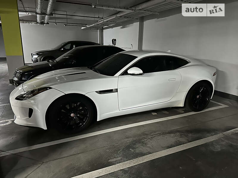 Купе Jaguar F-Type 2016 в Одесі