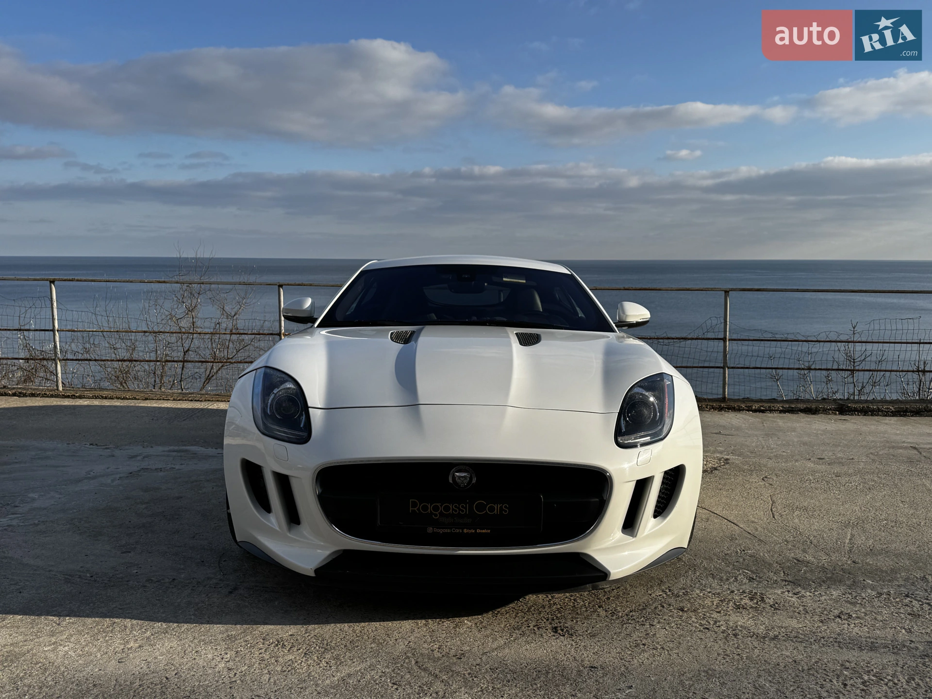 2016 Jaguar F-Type - мініатюра 2