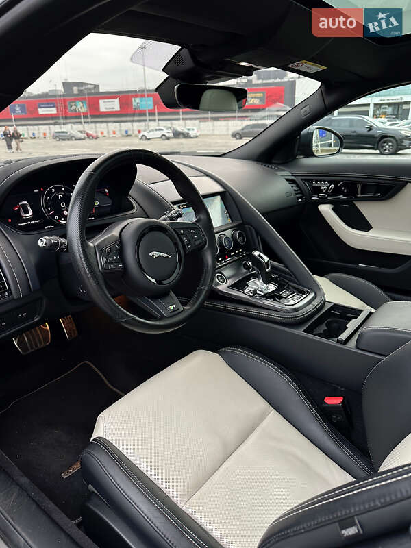 Купе Jaguar F-Type 2020 в Киеве