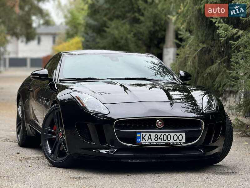 Купе Jaguar F-Type 2015 в Киеве