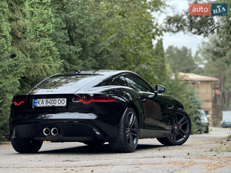 Купе Jaguar F-Type 2015 в Киеве