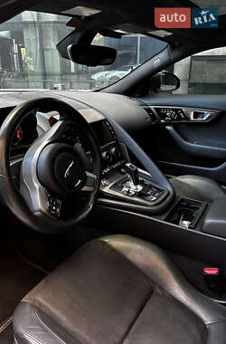 Купе Jaguar F-Type 2016 в 