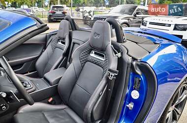 Кабриолет Jaguar F-Type 2020 в 