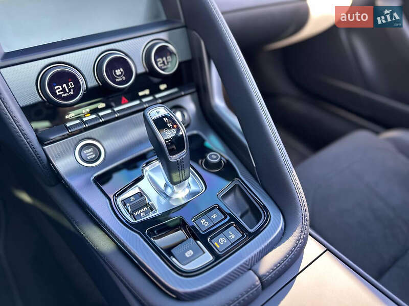 Купе Jaguar F-Type 2021 в Киеве фото 16 Купе Jaguar F-Type 2021 в Киеве