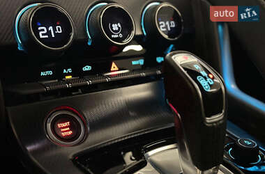 Купе Jaguar F-Type 2021 в 