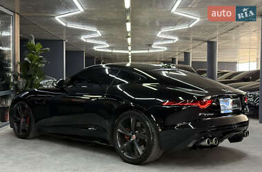 Купе Jaguar F-Type 2017 в 