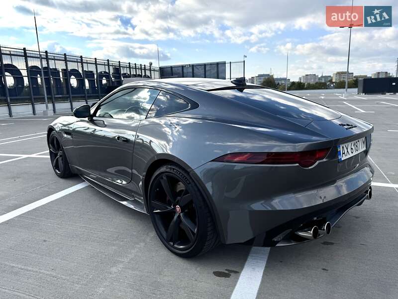 Купе Jaguar F-Type 2015 в Киеве