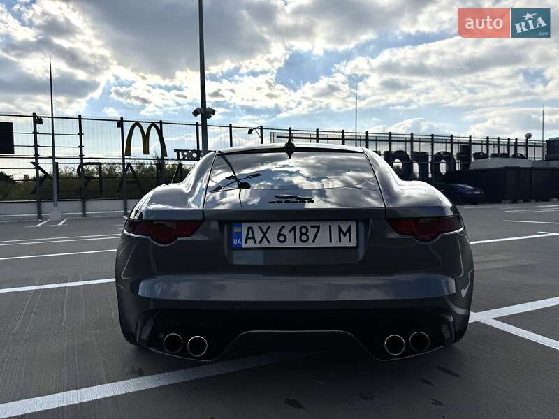 Купе Jaguar F-Type 2015 в Киеве