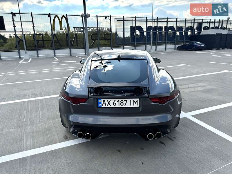 Купе Jaguar F-Type 2015 в Киеве