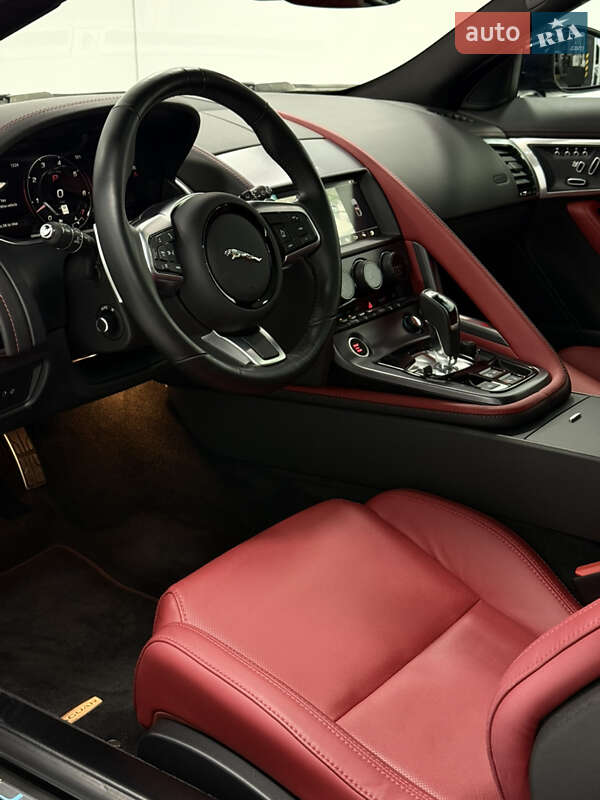 Купе Jaguar F-Type 2022 в Одесі