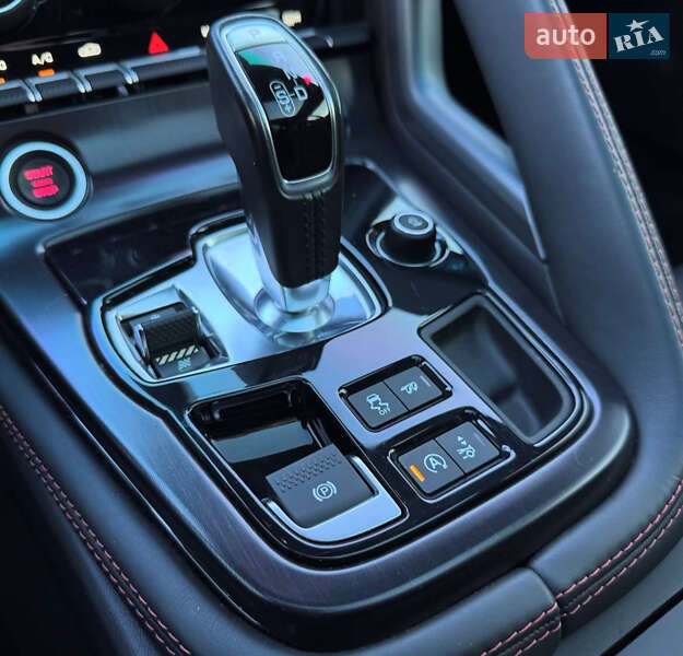 Купе Jaguar F-Type 2019 в Киеве фото 11 Купе Jaguar F-Type 2019 в Киеве